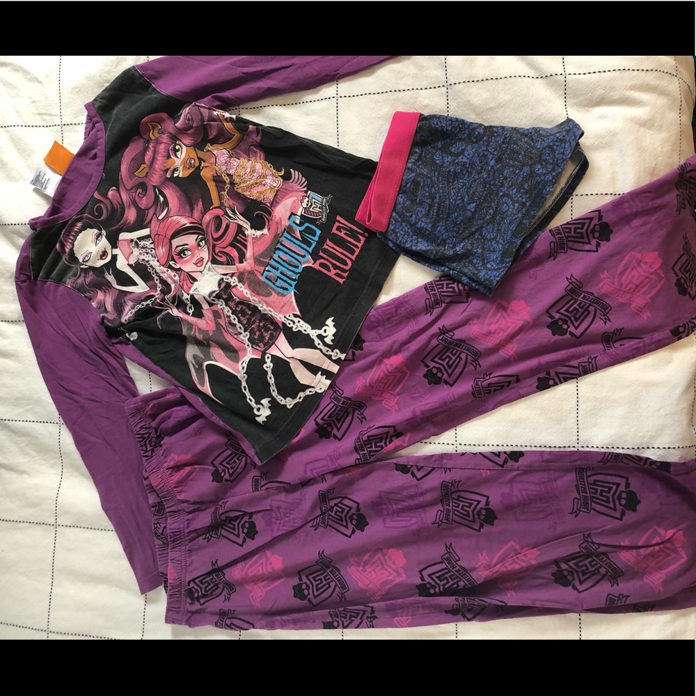 Monster High PJ bundle